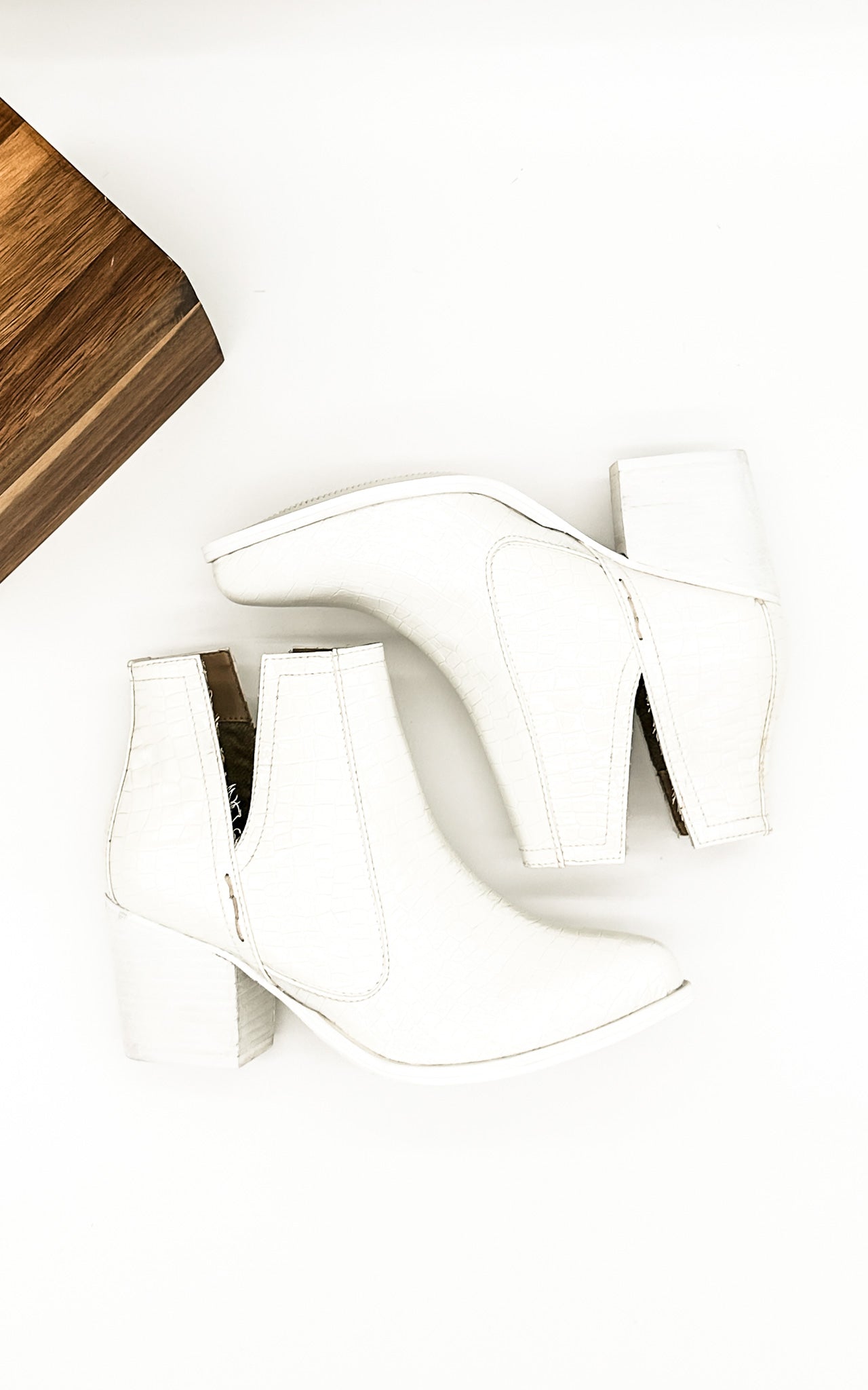 Tarim Booties in White Croc - Rural Haze